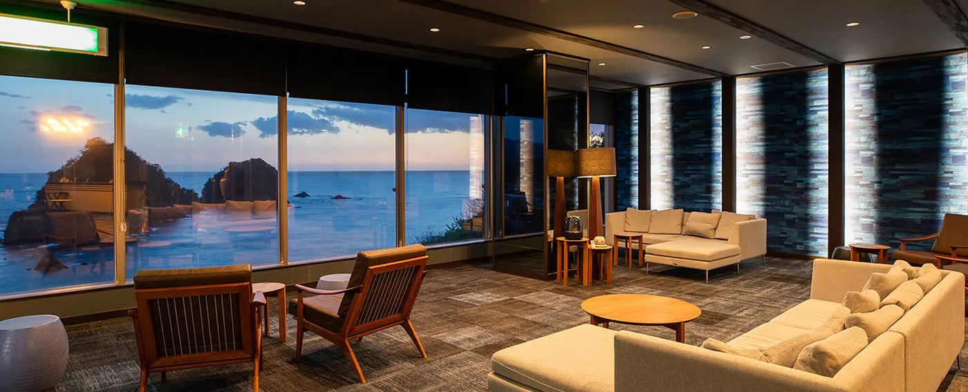 ล็อบบี้และเลานจ์ชั้น 1 【Akekujira】