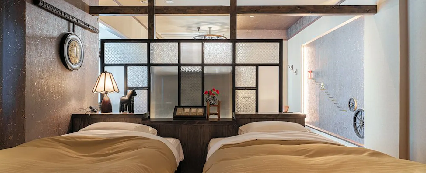 ห้องพักชั้นบนสุดพร้อมน้ำพุร้อน