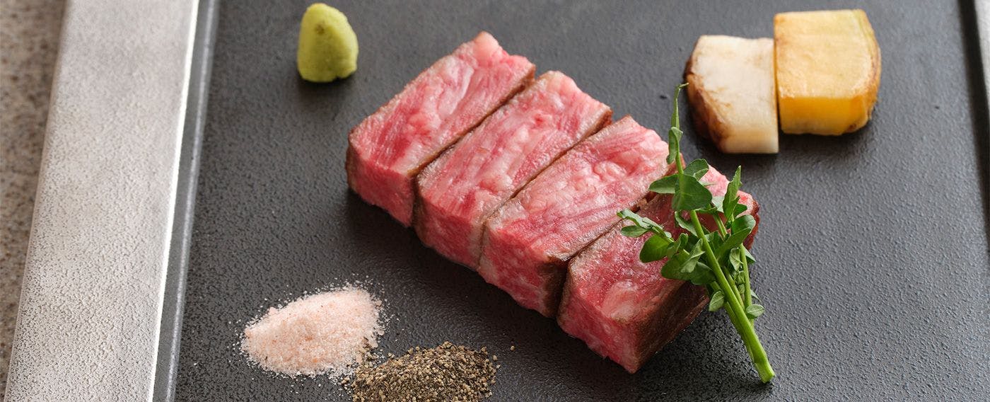 山形牛と自家農園有機野菜