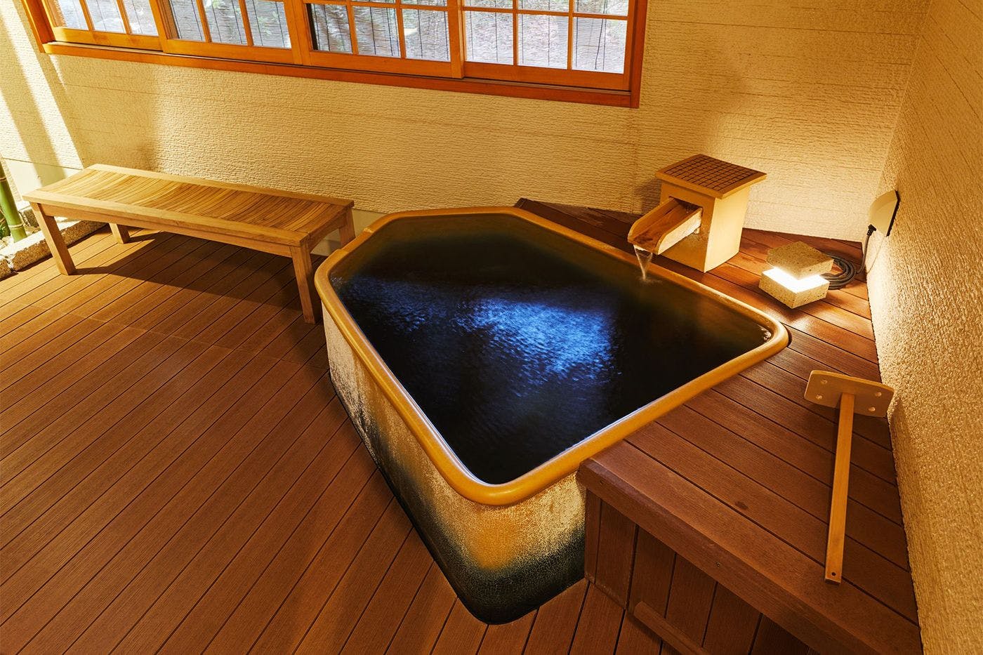 ほほえみの宿滝の湯
