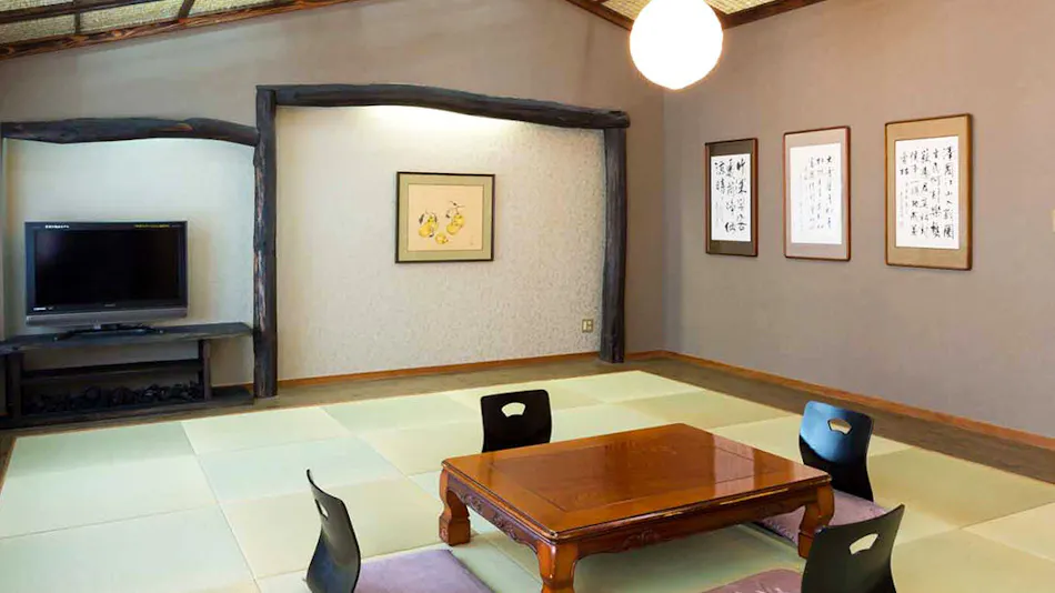 Hotel Hakuryuko Resort