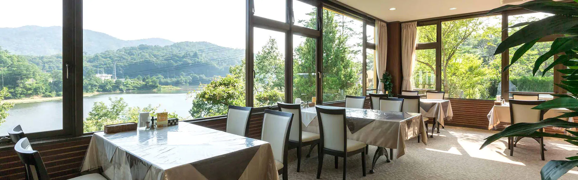 ホテル白竜湖リゾート