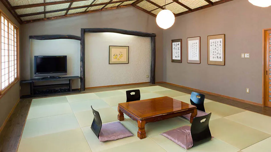 Hotel Hakuryuko Resort