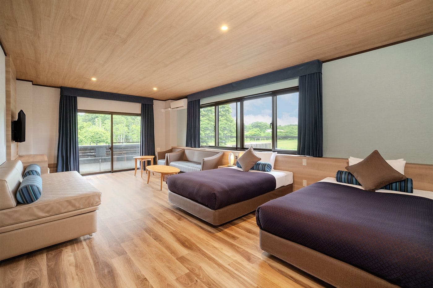 Wan Wan Paradise Premier Yamanakako