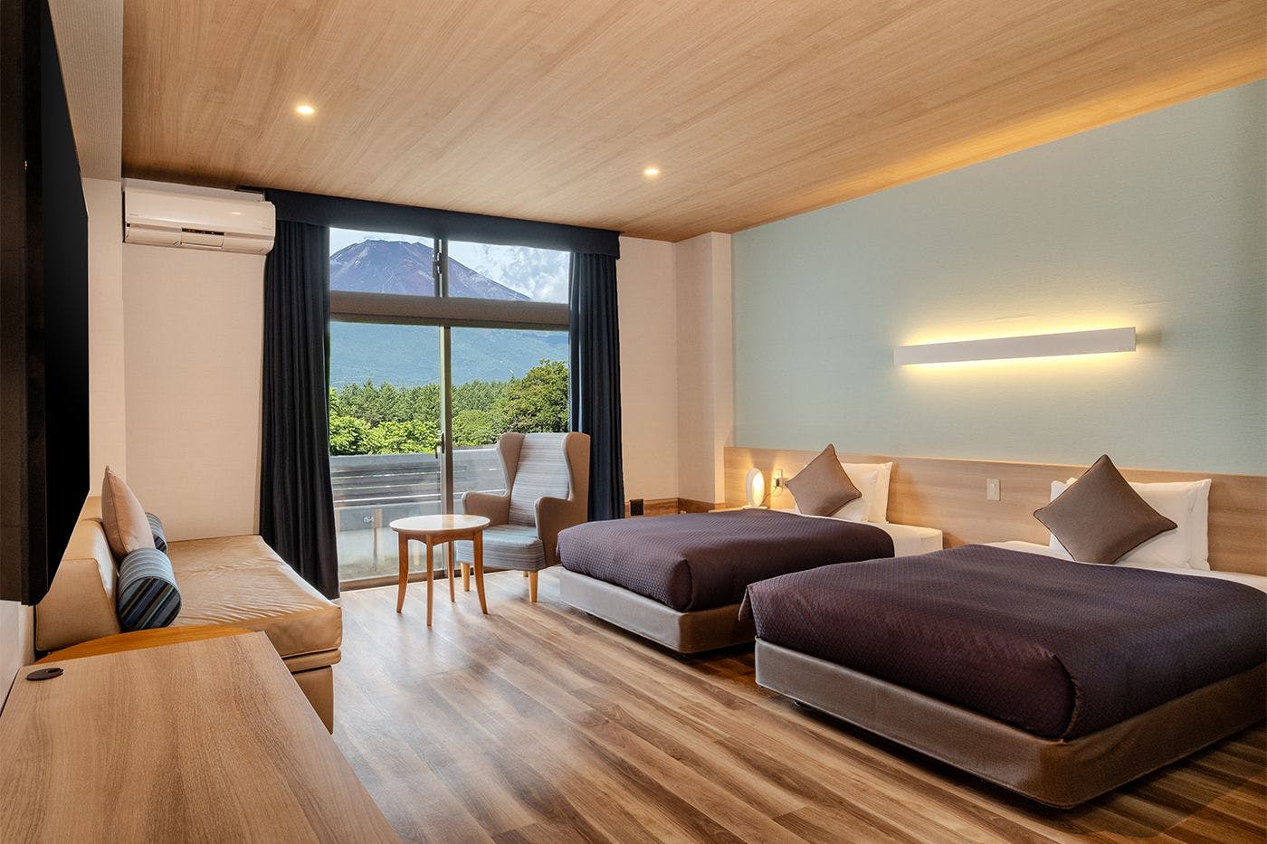 Wan Wan Paradise Premier Yamanakako