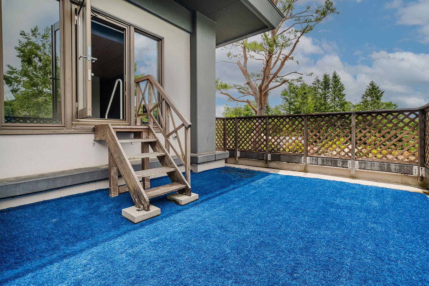 Wan Wan Paradise Premier Yamanakako