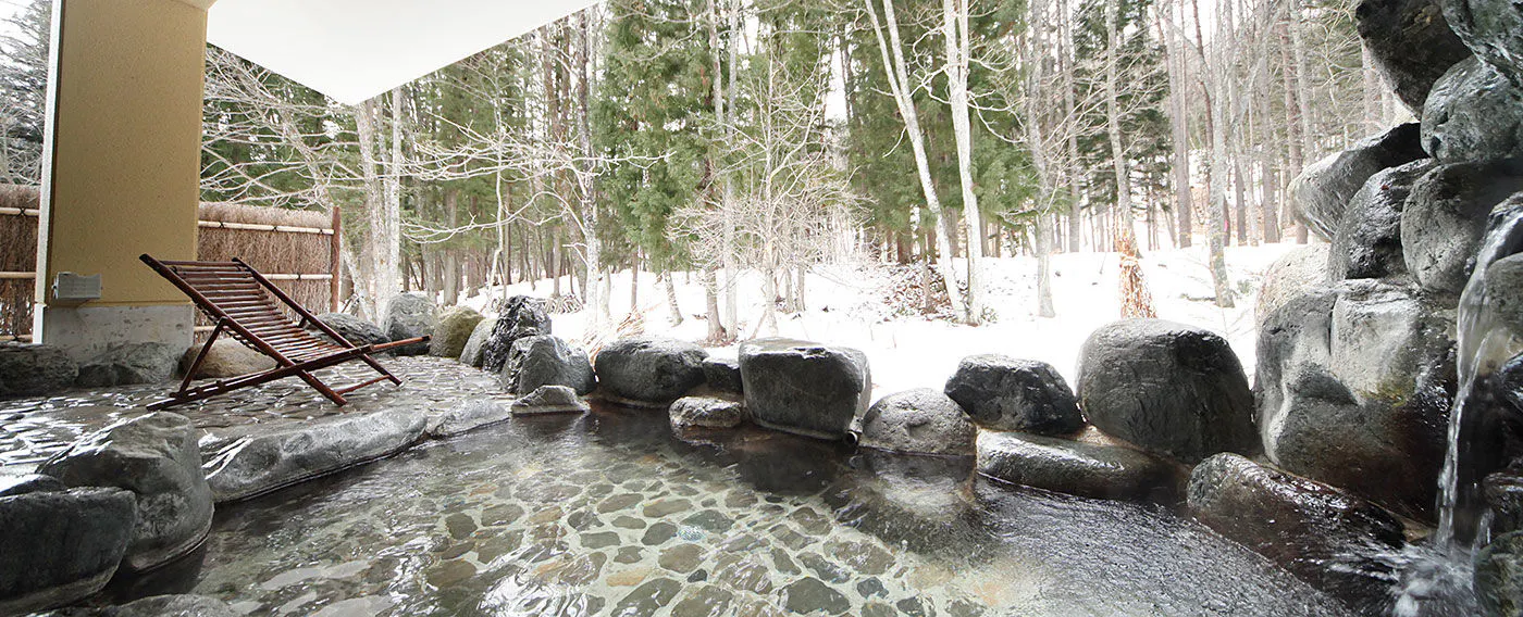 บ่อน้ำพุร้อนกลางแจ้ง