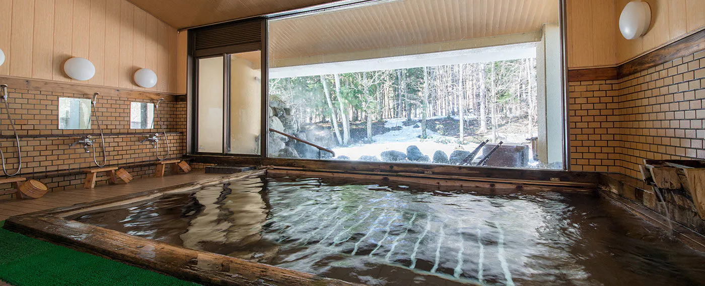 อ่างอาบน้ำในร่ม