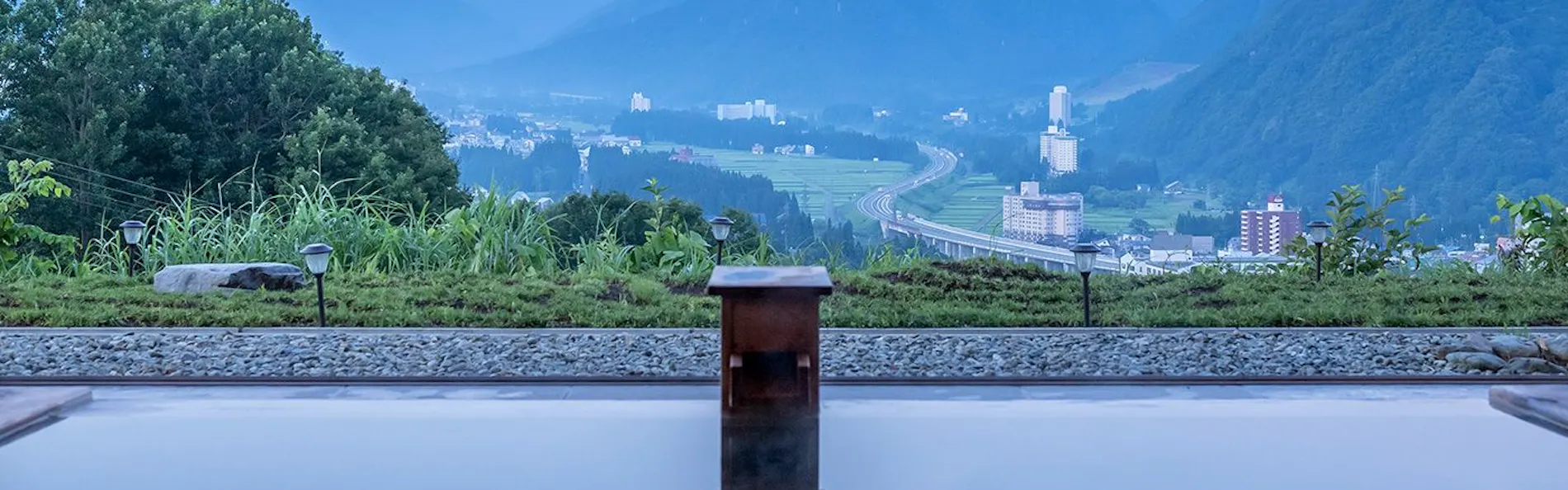 ホテルシェラリゾート湯沢