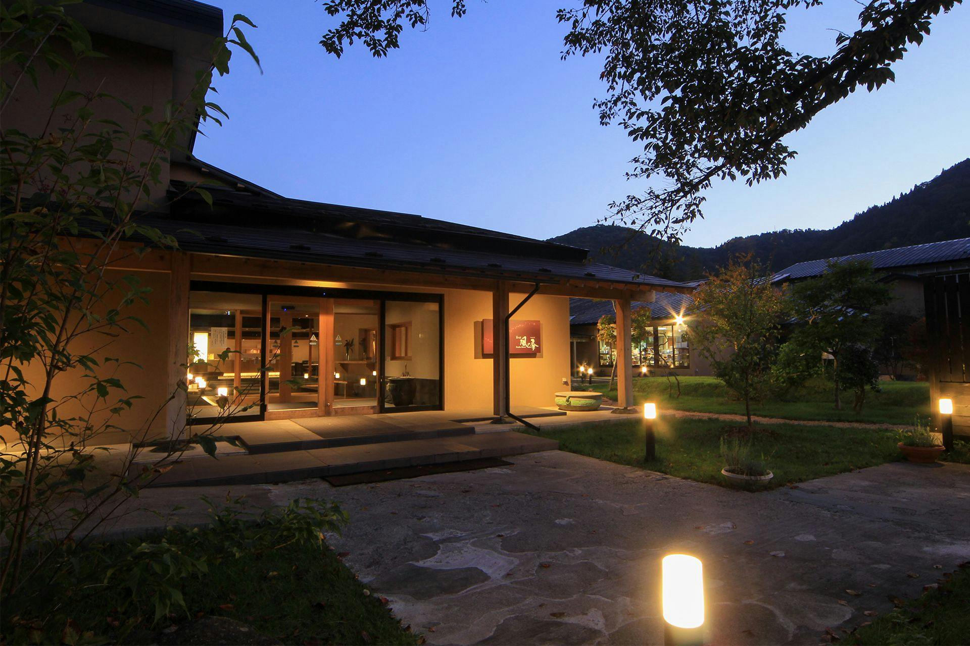 宿泊予約 一休.com