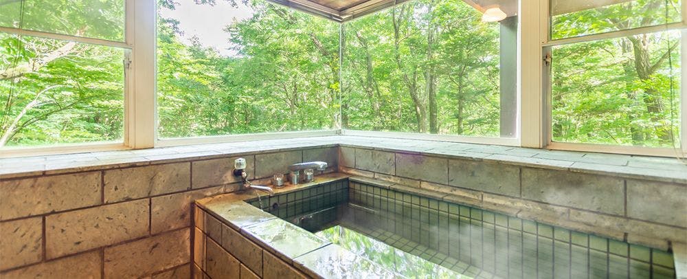 ห้องพักพร้อมน้ำพุร้อน