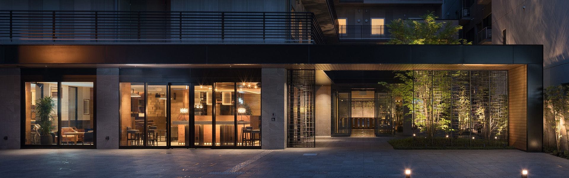 ภายนอกอาคาร