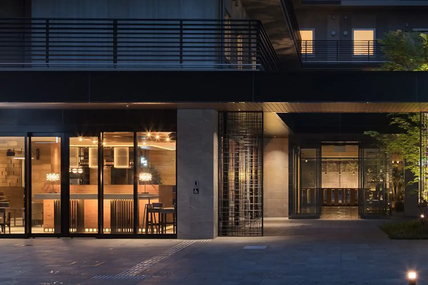 ภายนอกอาคาร