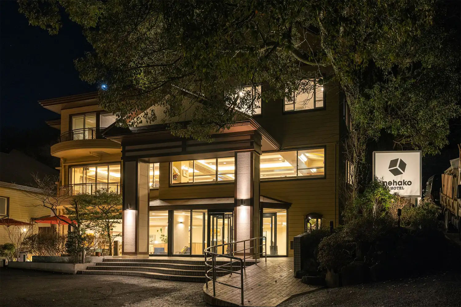 ภายนอกอาคาร