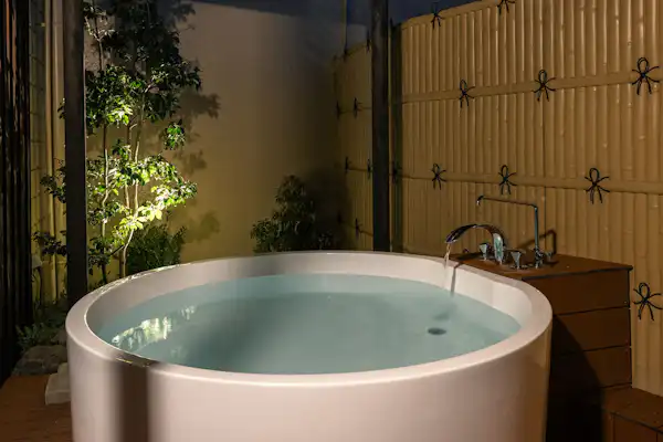 น้ำพุร้อน