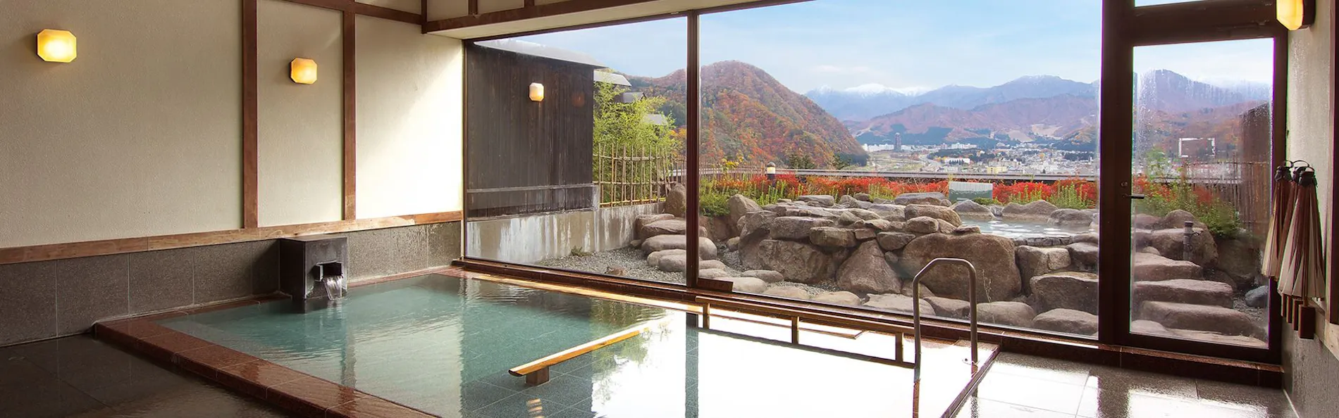 越後湯沢温泉 一望千里 御湯宿 中屋