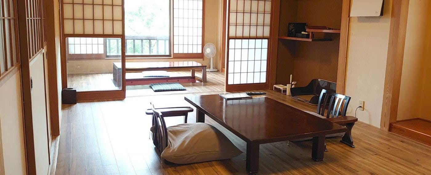 Echigo Yuzawa Onsen Ichibo Senri Onyuyado Nakaya