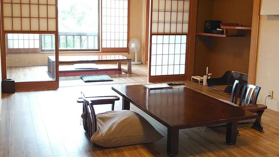 Echigo Yuzawa Onsen Ichibo Senri Onyuyado Nakaya