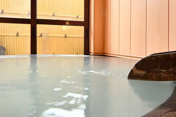 น้ำพุร้อน