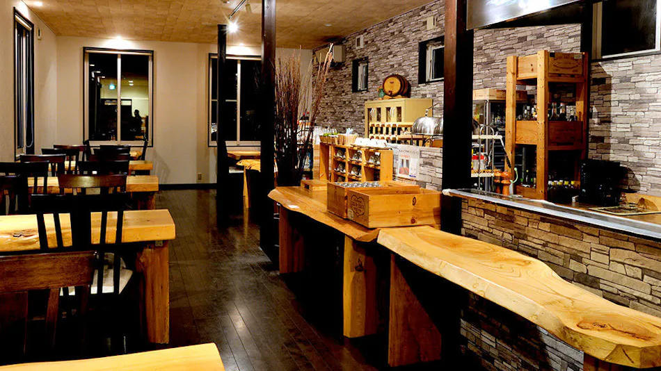 Yumenoki: A Lodge with Teppanyaki & Wine