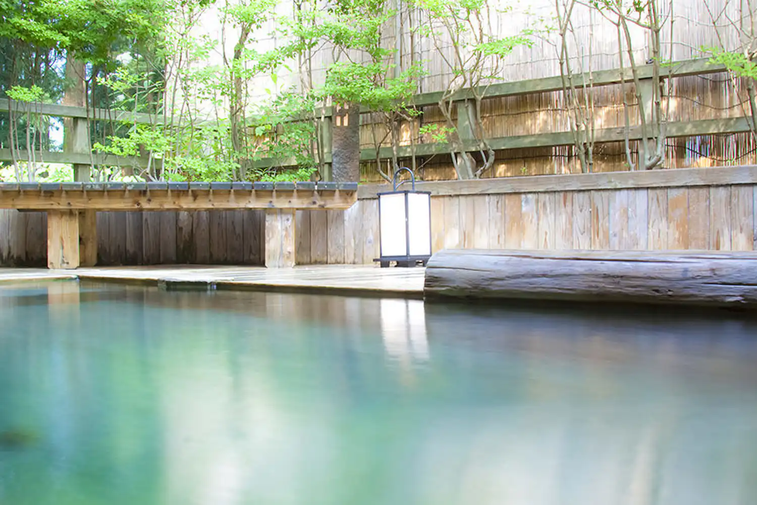 น้ำพุร้อน