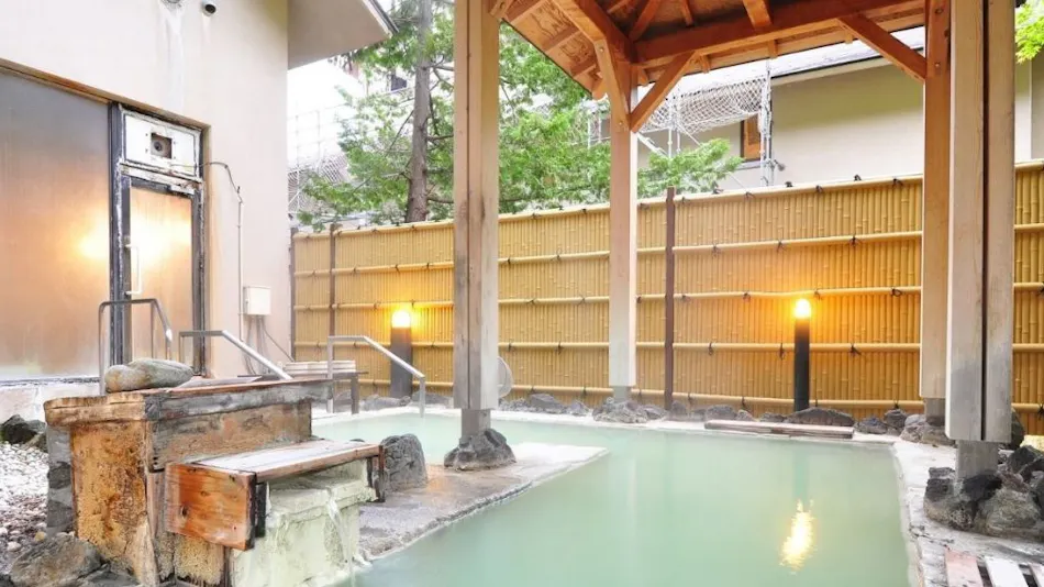 Yumoto Itaya