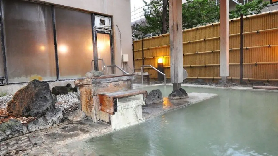 Yumoto Itaya