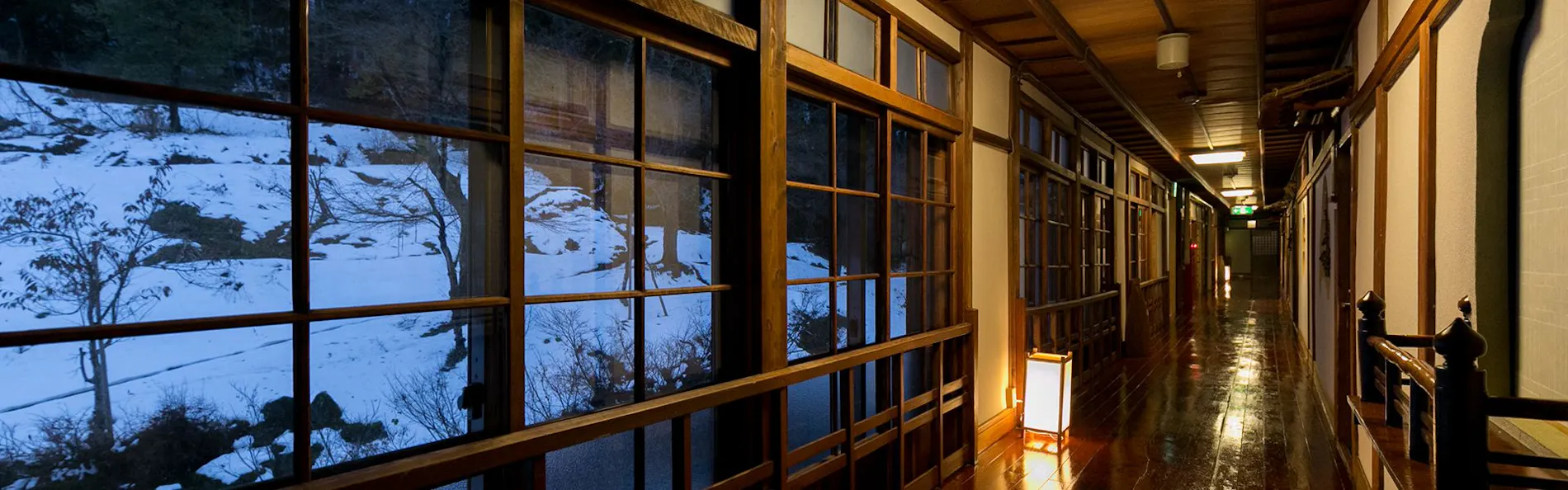 越後松之山温泉 凌雲閣