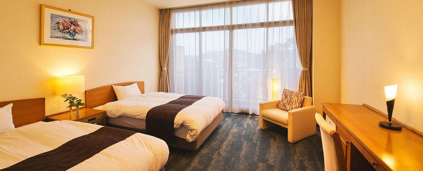 Resort Hotel Mihagi: A Healing Inn by the Sea