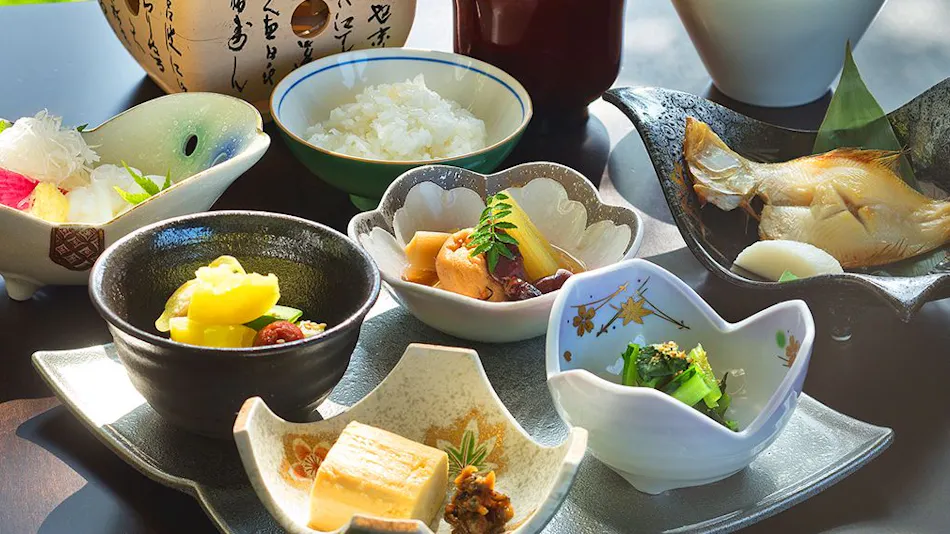 Resort Hotel Mihagi: A Healing Inn by the Sea