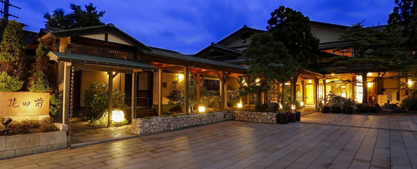 海花亭　花御前