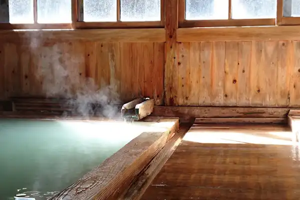 บ่อน้ำพุร้อนทามาโกะยุ