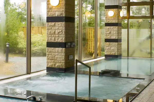 ห้องอาบน้ำสาธารณะ