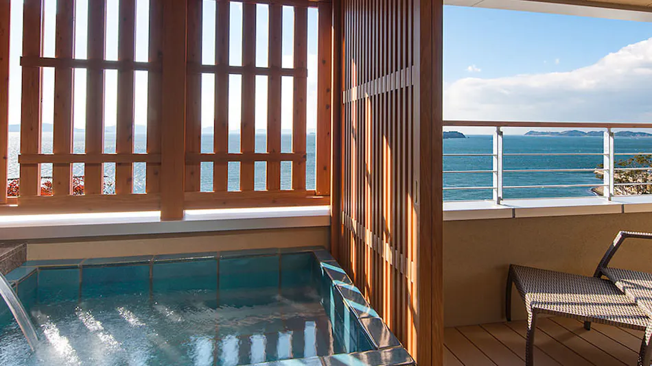 Hotel Meisanso: Inn of the Sea, Sky, and Wind