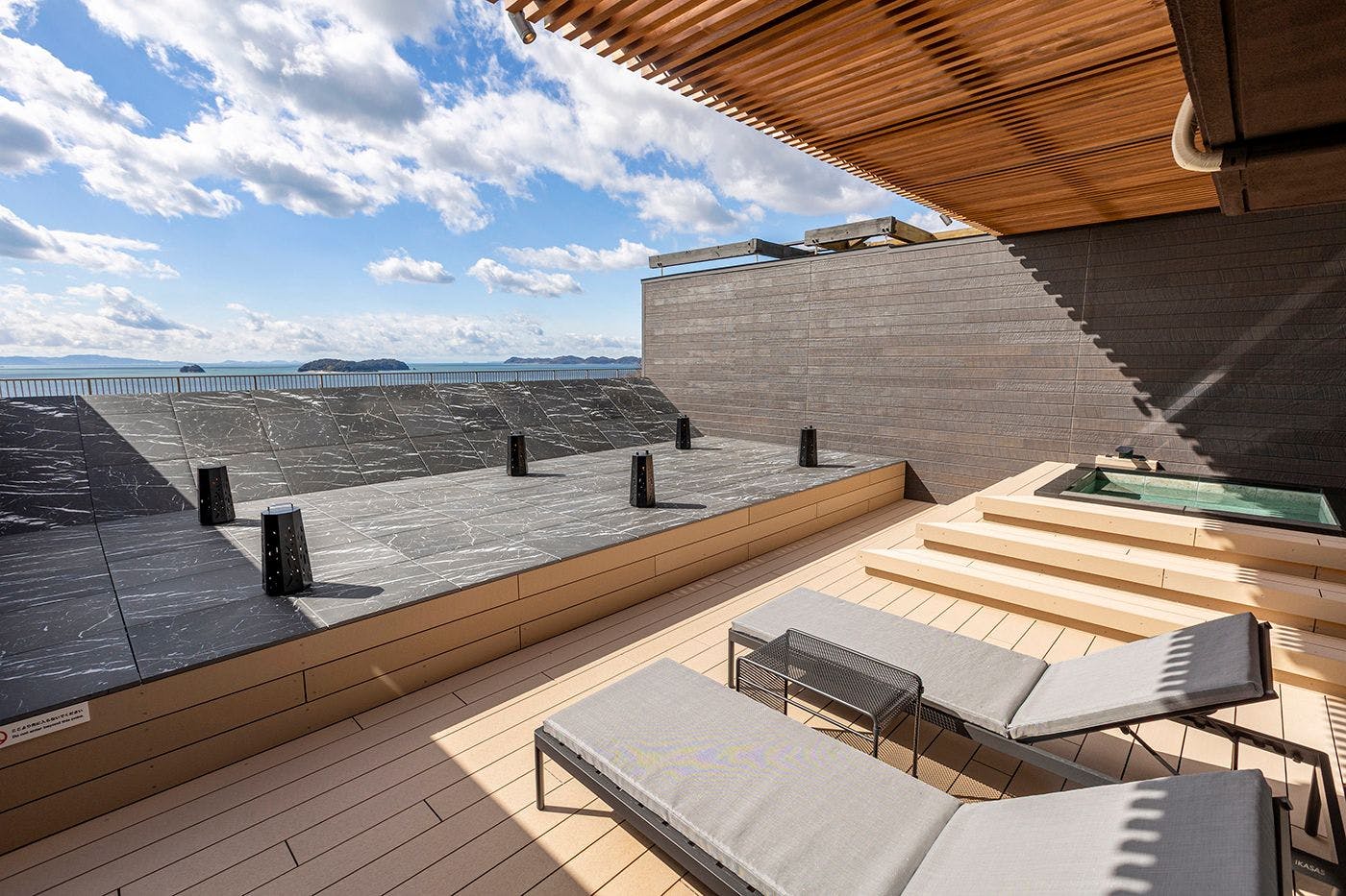 Hotel Meisanso: Inn of the Sea, Sky, and Wind