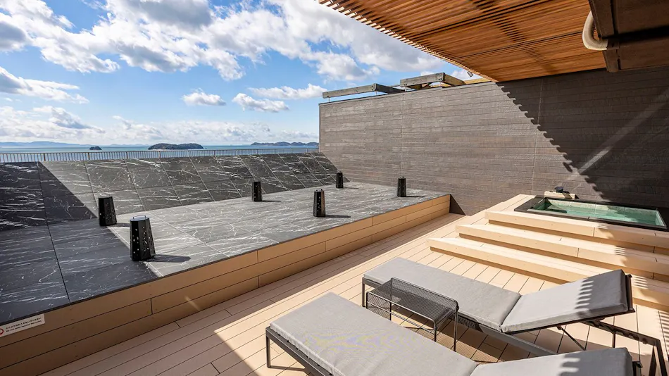 Hotel Meisanso: Inn of the Sea, Sky, and Wind