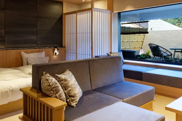 น้ำพุร้อน