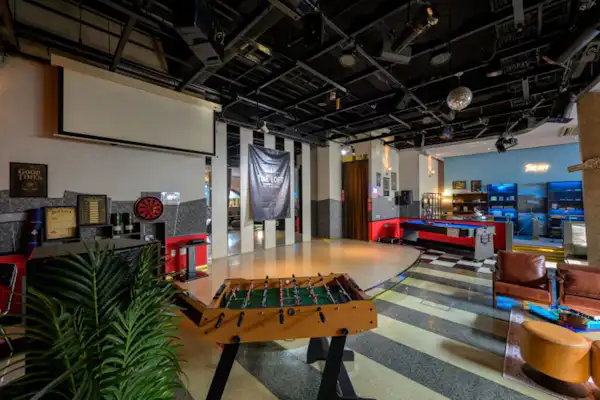 Bar