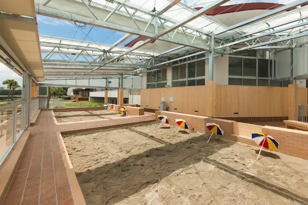 ออนเซ็นทรายร้อน