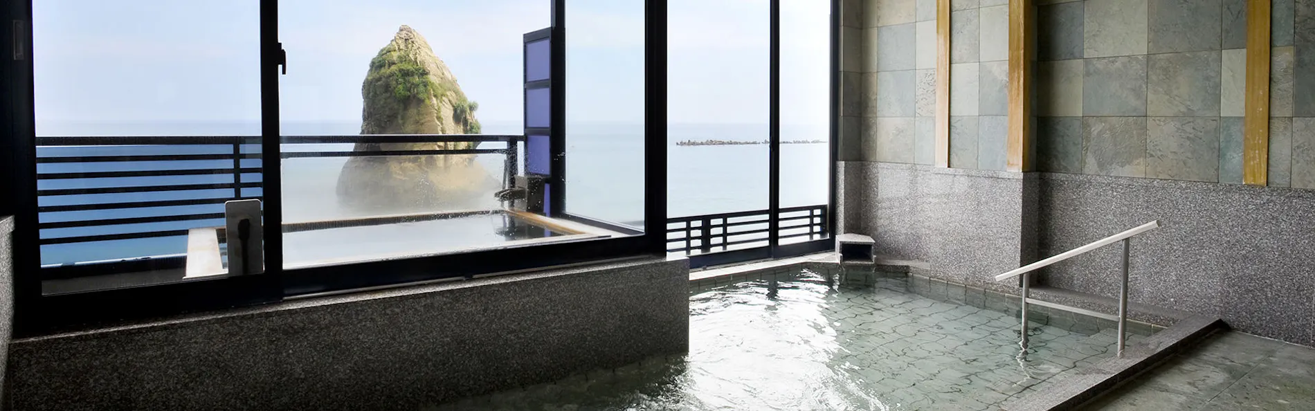 海音色の宿 偕二ツ島(旧:二ツ島観光ホテル)