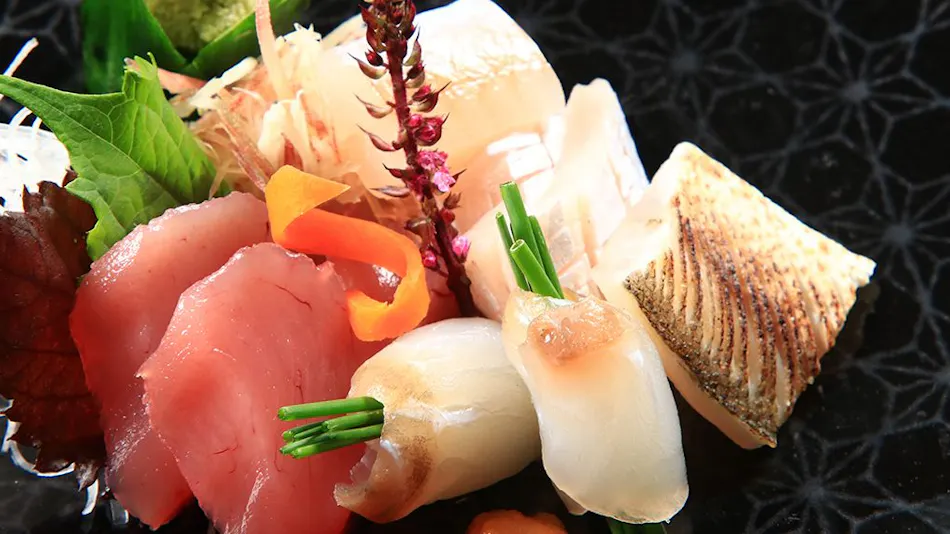 A Hidden Retreat for Adults to Enjoy Cuisine - Oyado Suehiro