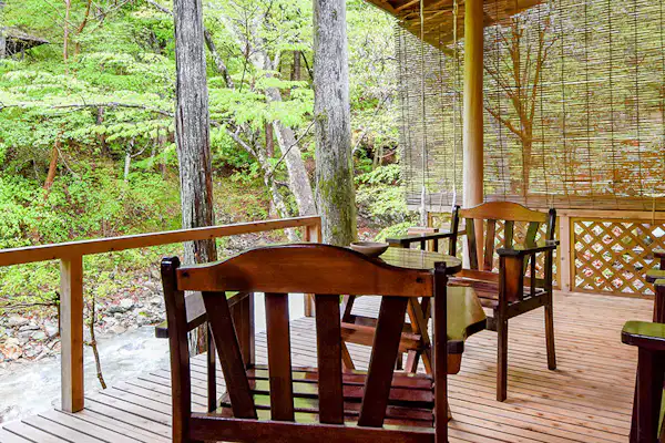 เสียงน้ำก่อนอาบน้ำเสร็จ