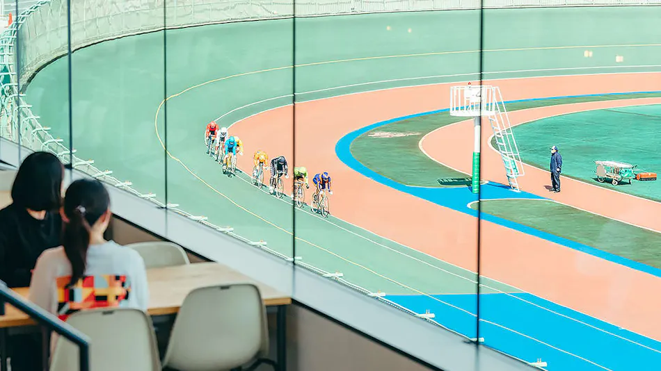 SETOUCHI KEIRIN HOTEL 10 by Onko Chishin