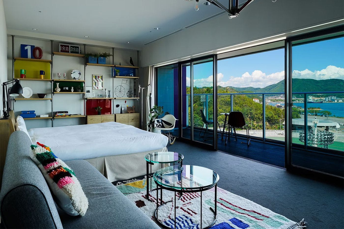 SETOUCHI KEIRIN HOTEL 10 by Onko Chishin