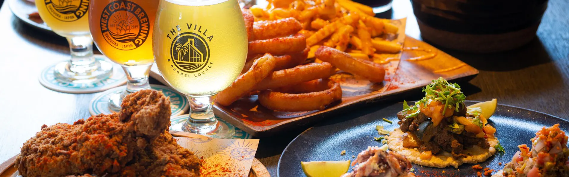The Villa & Barrel Lounge