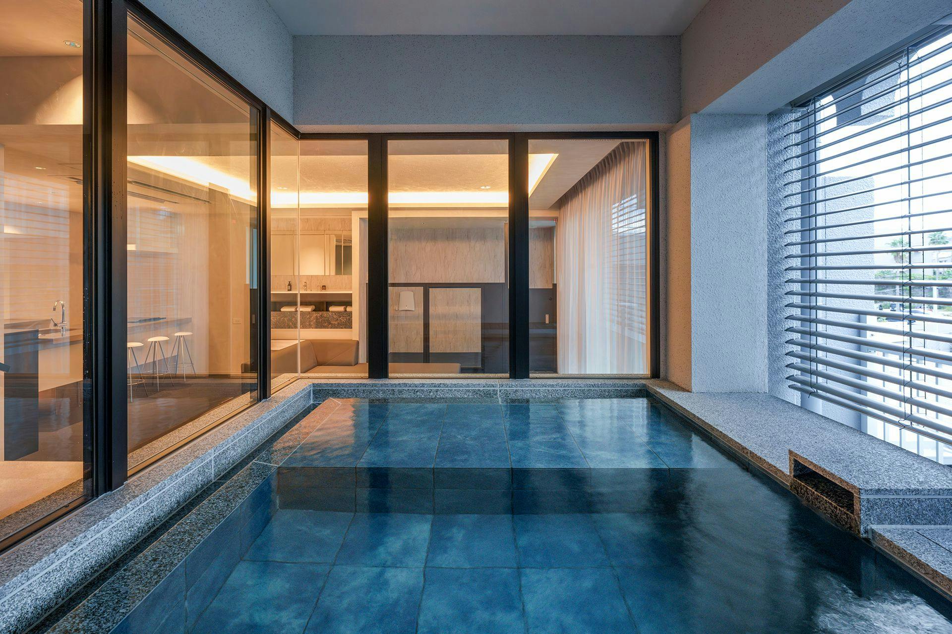 ออนเซ็นกลางแจ้ง