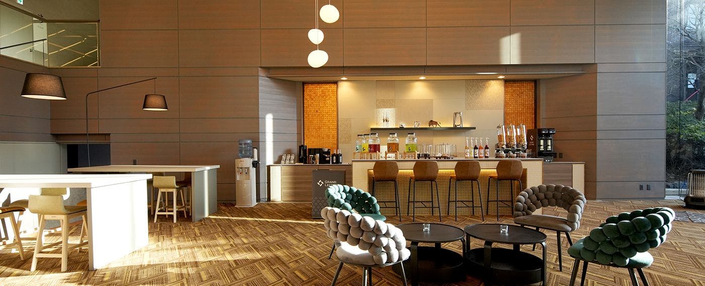 เมนเลานจ์