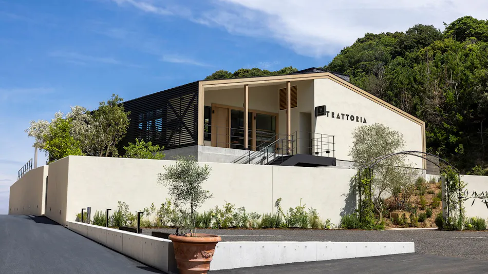 amarancia cottage hugging nature house