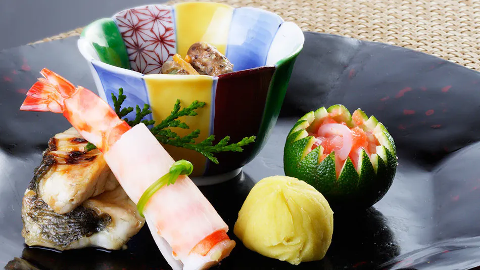 Kishigon Ryokan ~ Adjacent to Stone Steps Street, Rare Hot Spring "Golden Water" Inn ~