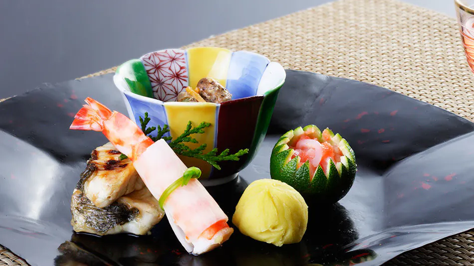 Kishigon Ryokan ~ Adjacent to Stone Steps Street, Rare Hot Spring "Golden Water" Inn ~